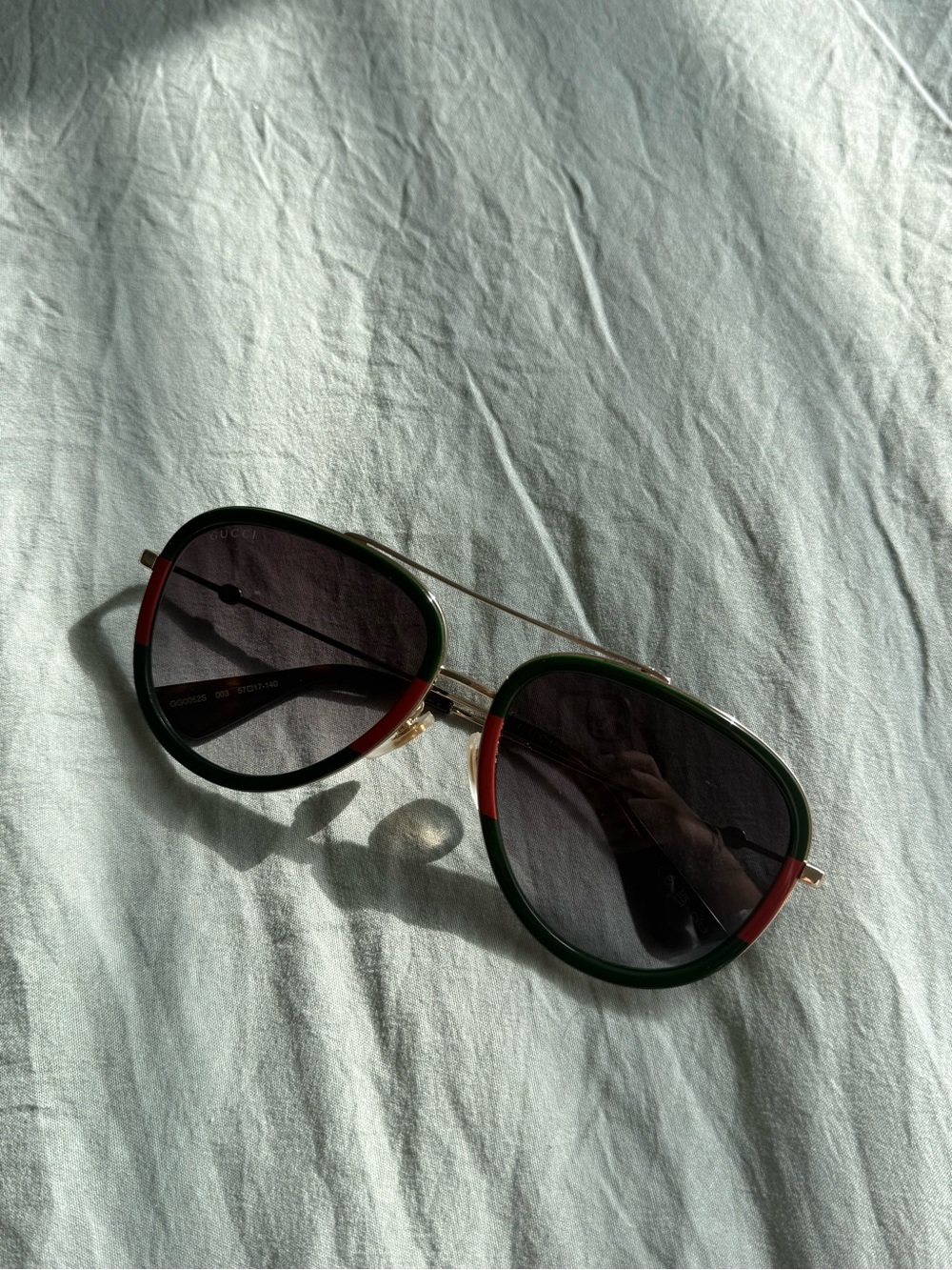 Gucci Aviator Sunglasses in Green and Red Trim - Picture 3 of 11